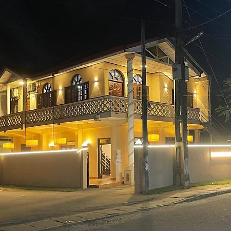 Hotel Rivinson Negombo Exterior foto